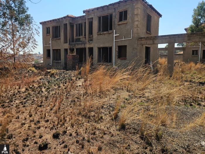 INCOMPLETE SECTIONAL TITLE DEVELOPMENT