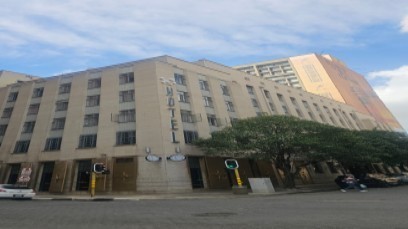 INVESTMENT OPPORTUNITY IN HOTEL APARTMENT BLOCK NEWTOWN
