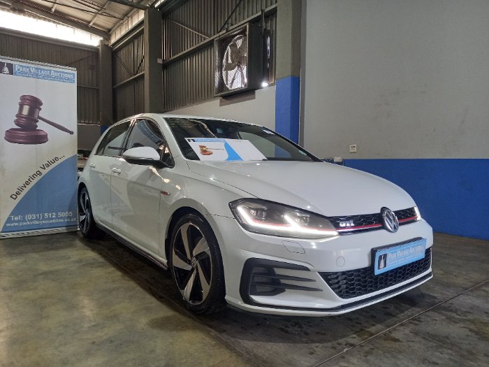 2019 VW GOLF 7 2.0 TSI DSG (ODO : 123986)