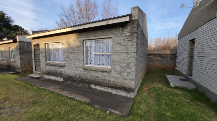 UNIT 8 SS EDWARDS PLACE 98/2018
